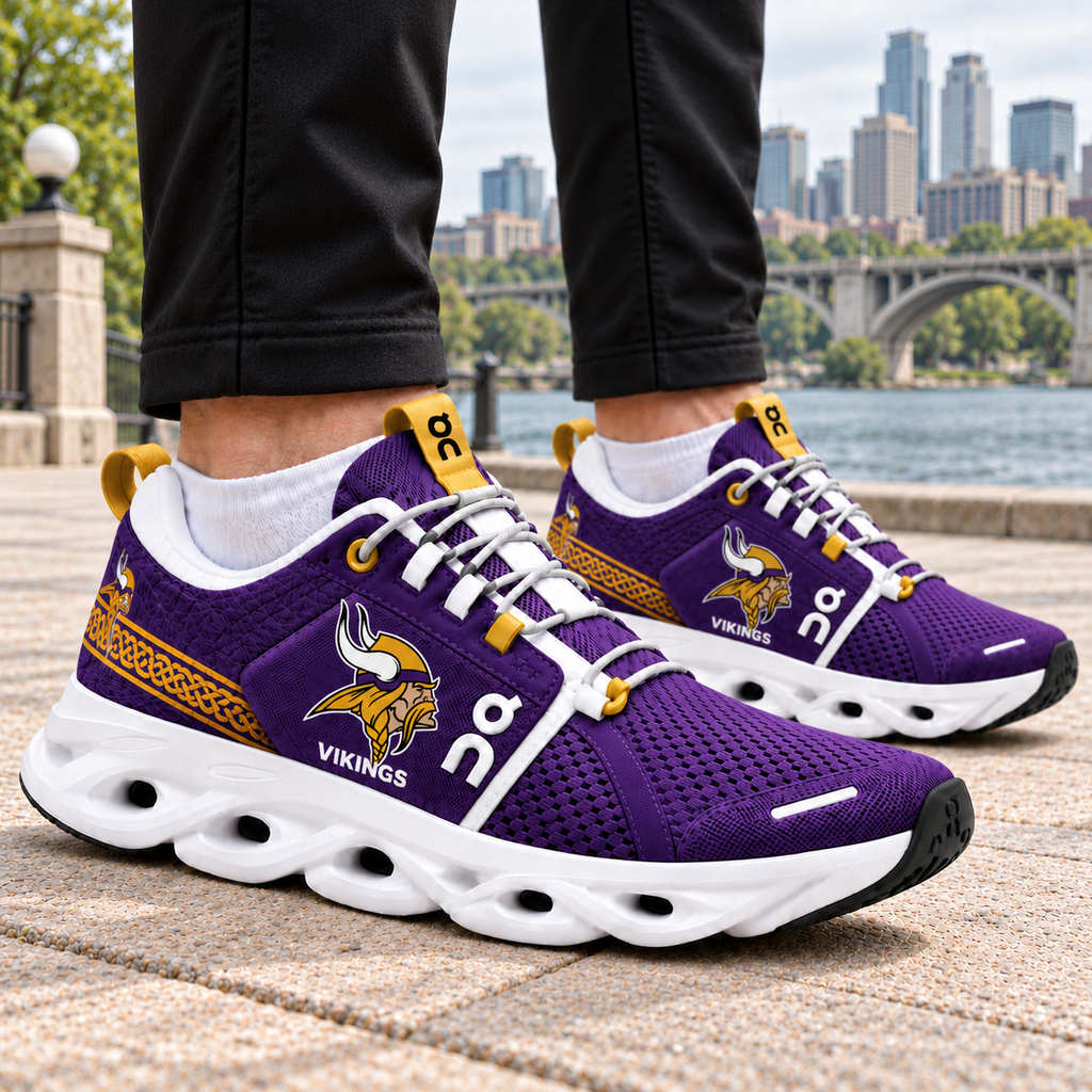 MNVK Premium Low-Top Sneakers PNPA